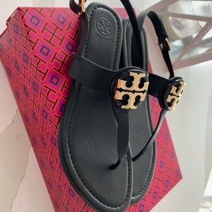 tory burch bryce flat thong sandal